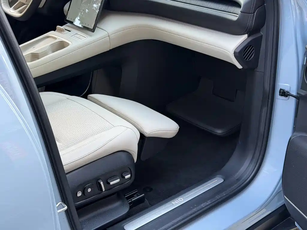 NIO ES6 — миниатюра 19