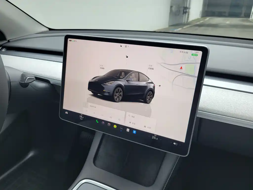 Tesla Model Y — миниатюра 23