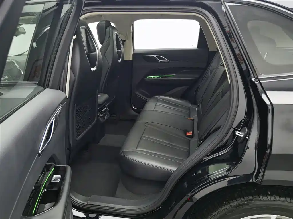 Hongqi HONGQI HS3 PHEV