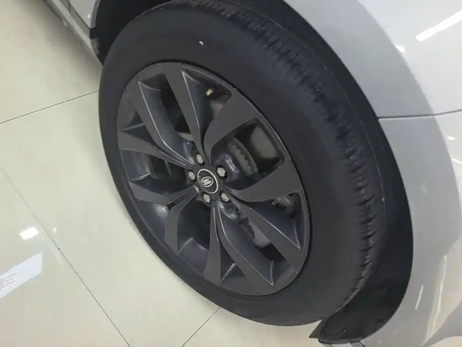 Land Rover Evoque — миниатюра 6
