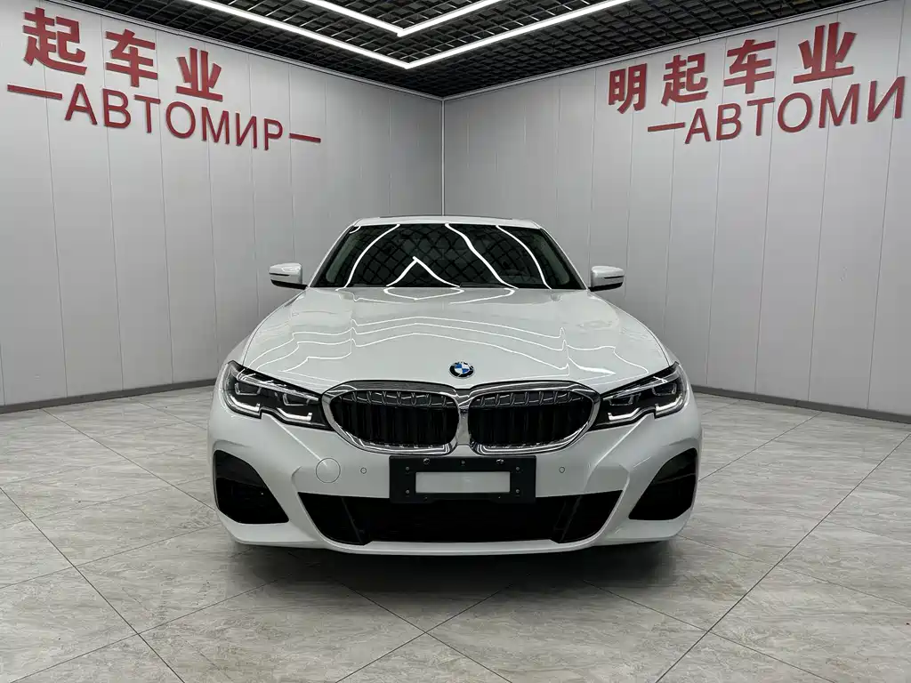 BMW 3 SERIES