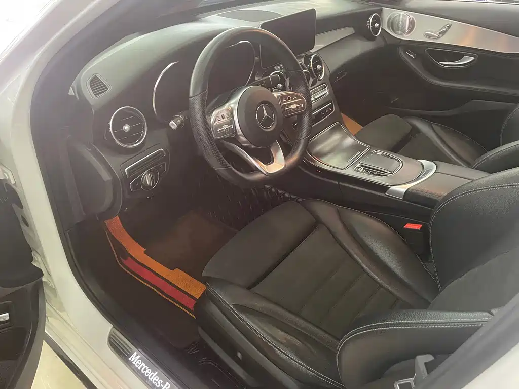 Mercedes-Benz C-Class — миниатюра 10