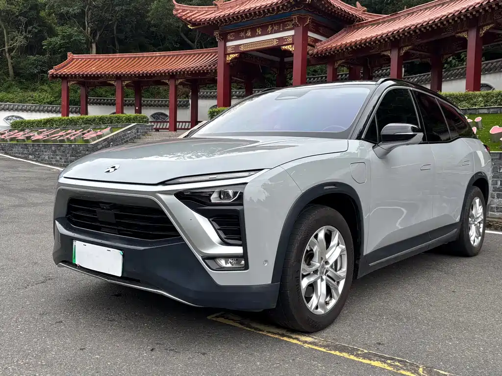 Nio ES8 2019