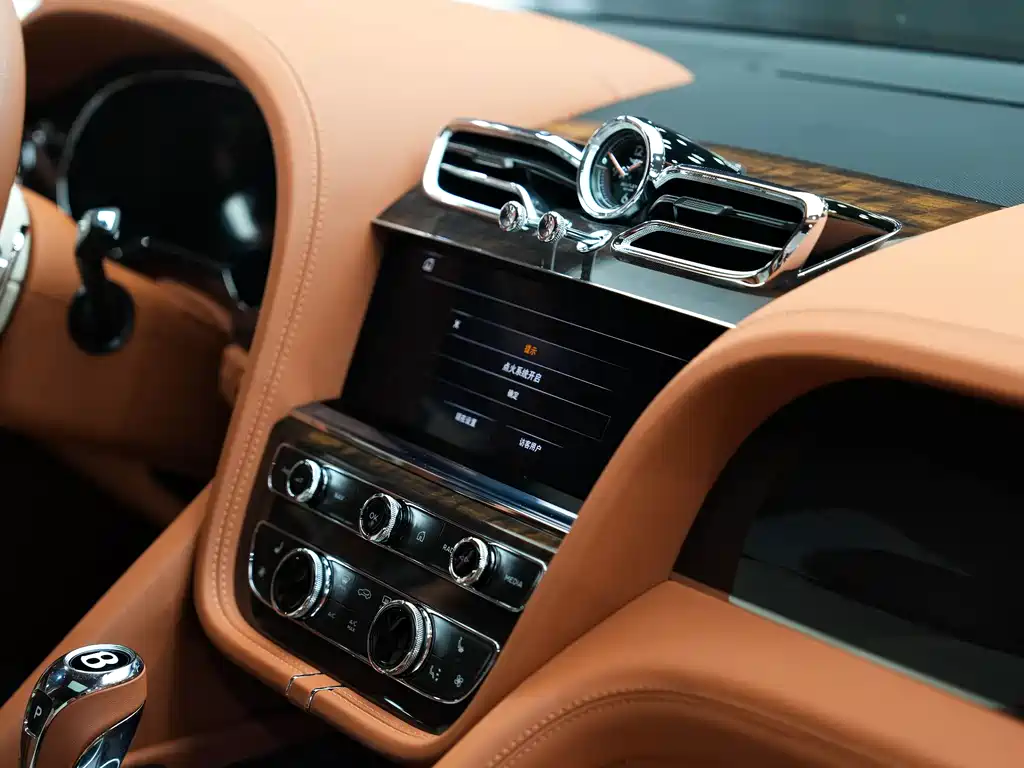 Bentley Bentayga — фотографии объявления, Фото 41