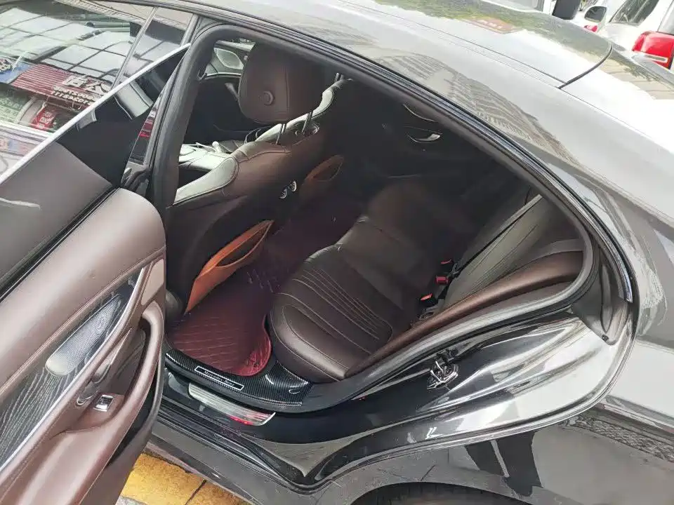Mercedes-Benz CLS — миниатюра 7