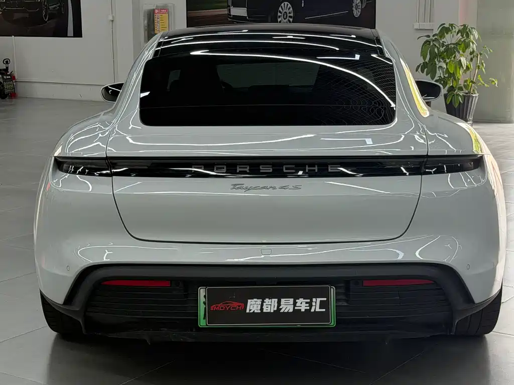 Porsche Taycan 2022 Taycan 4S