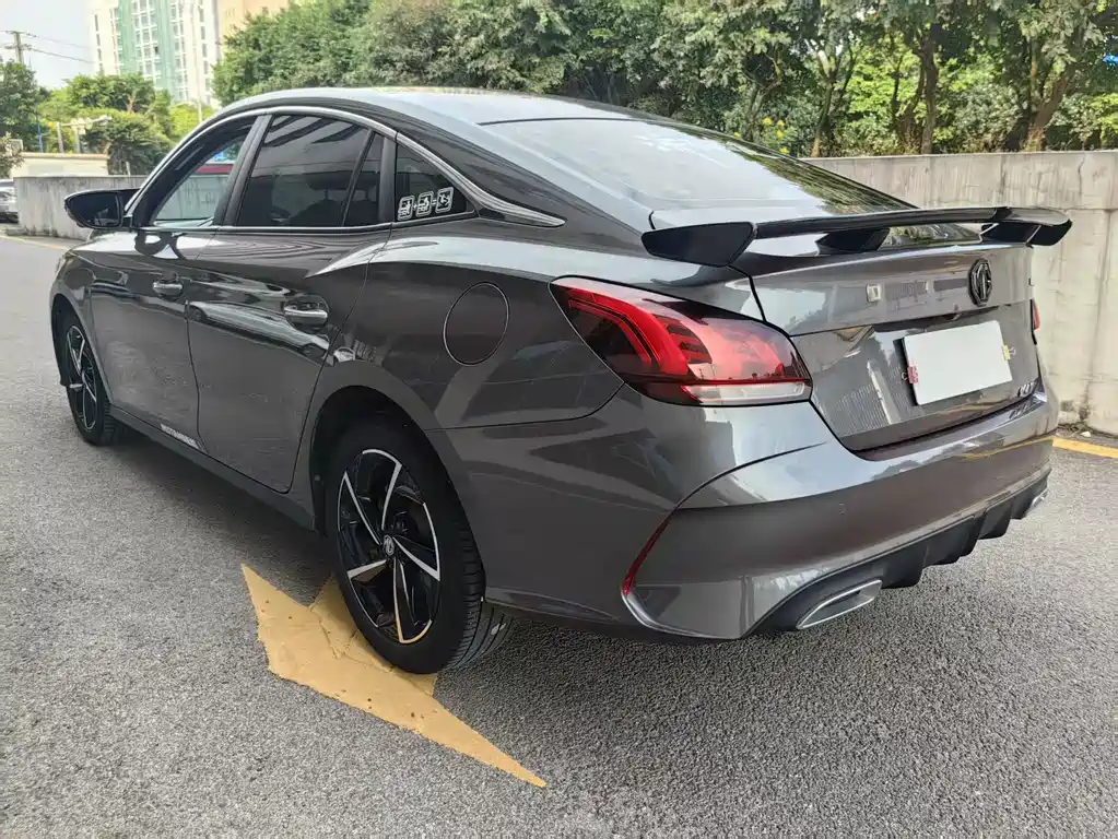 MG 5