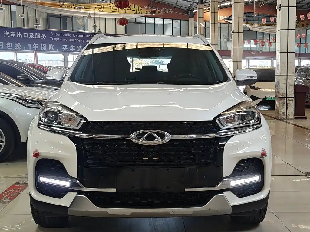 CHERY TIGGO 8