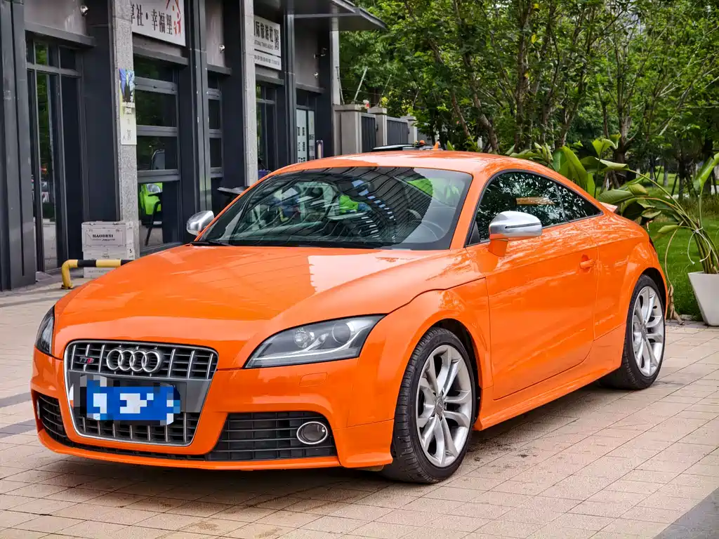 Купить Audi TTS