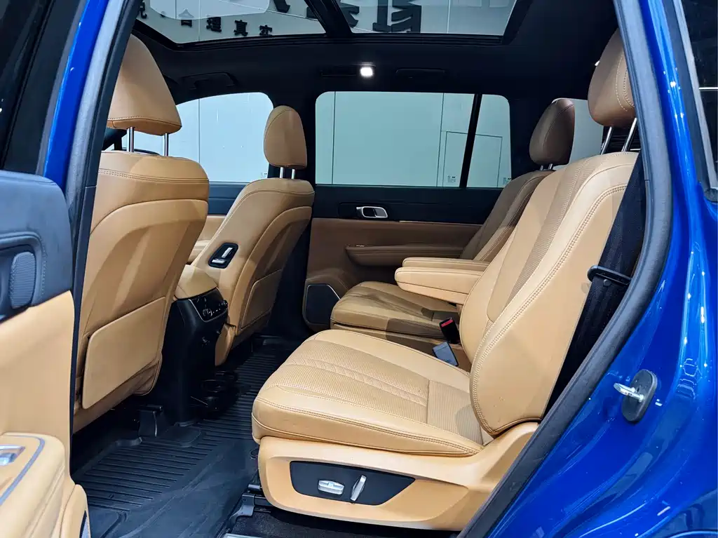 Li Auto Li ONE — миниатюра 10