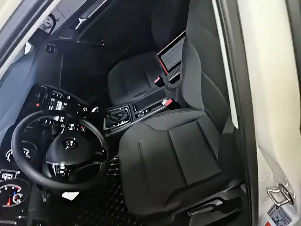 Volkswagen Golf — миниатюра 15