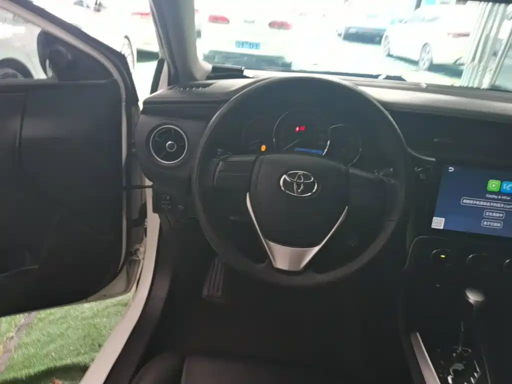 Toyota Corolla — миниатюра 11