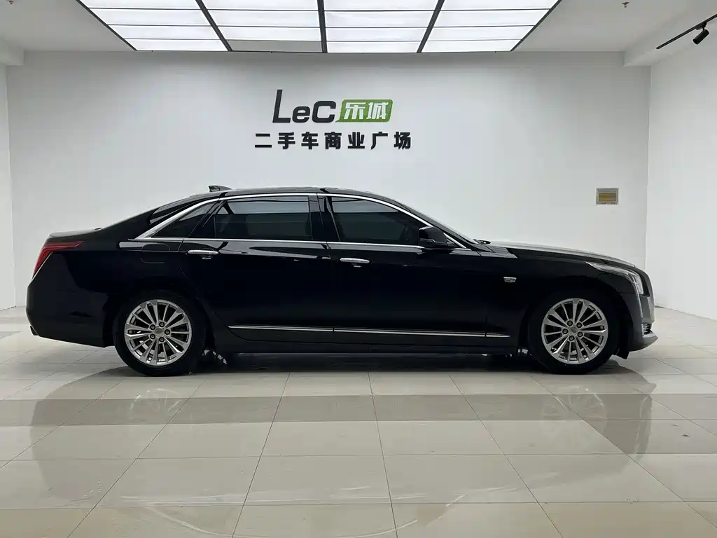 Cadillac CT6 — миниатюра 7