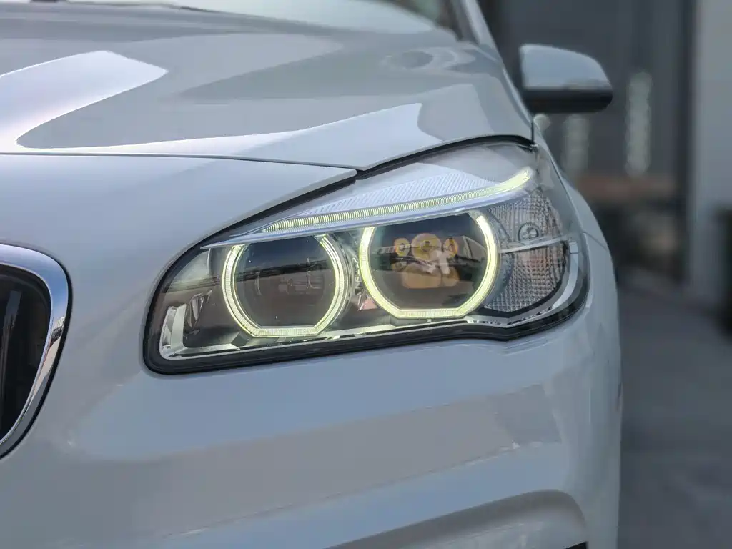 BMW 2 SERIES MULTIFUNCTIONAL STATION WAGON