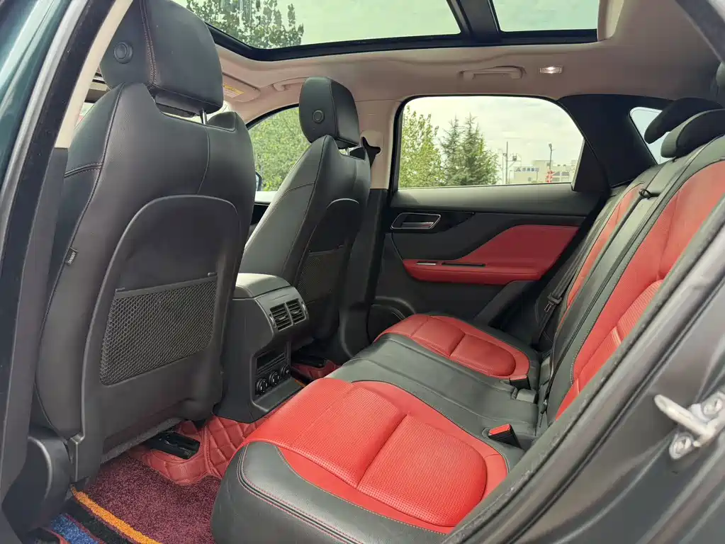Jaguar F-PACE — миниатюра 6