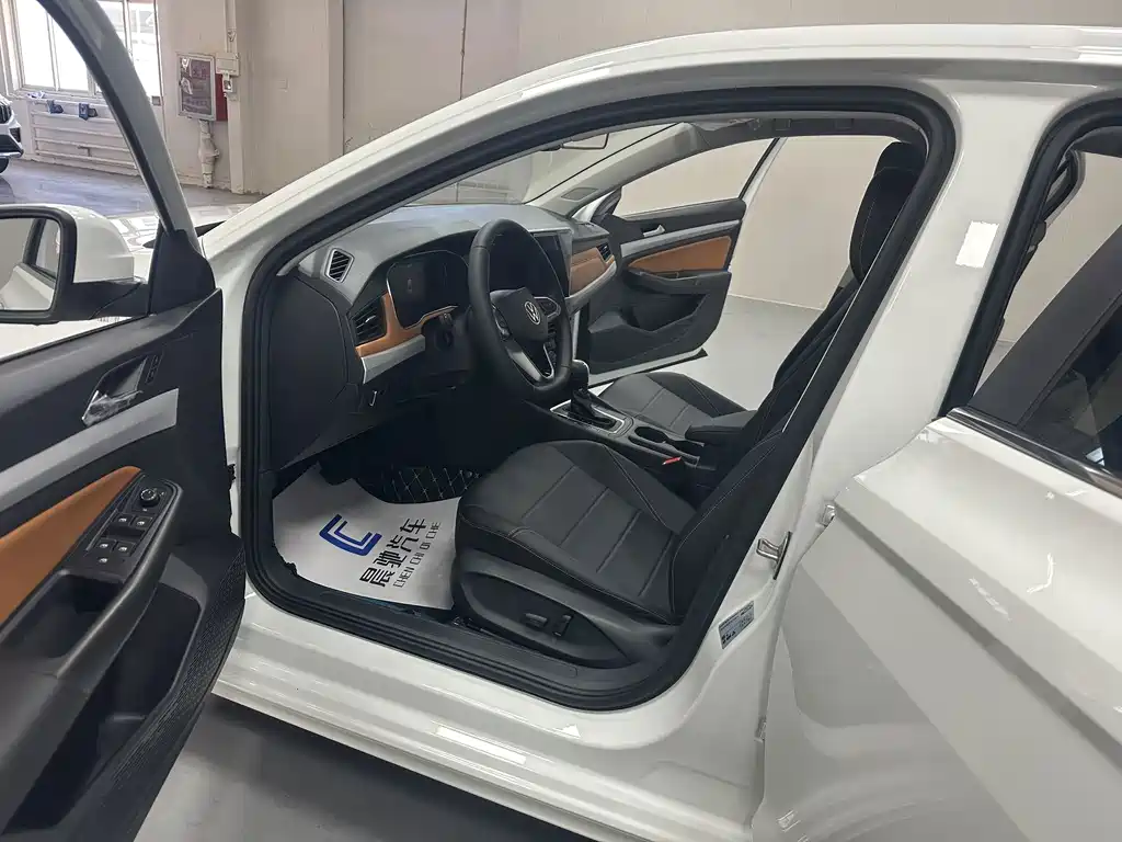 Volkswagen Bora — миниатюра 11