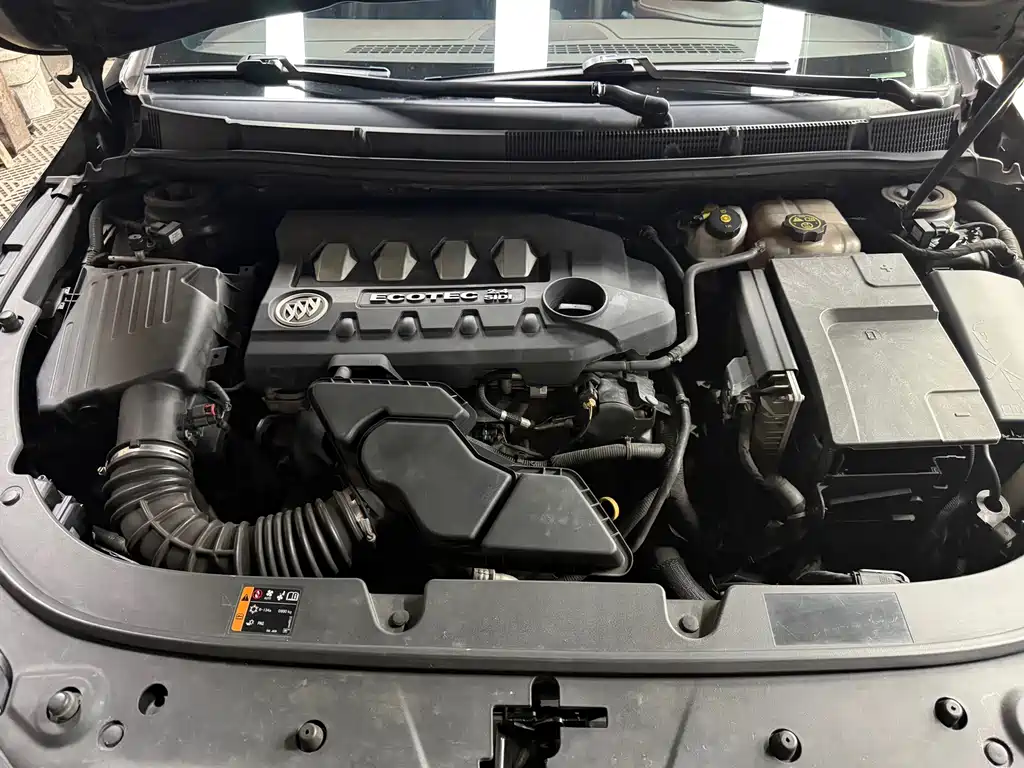 Buick LaCrosse — миниатюра 33
