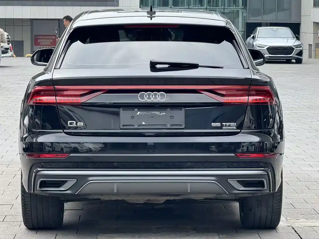 Audi Q8 — миниатюра 13