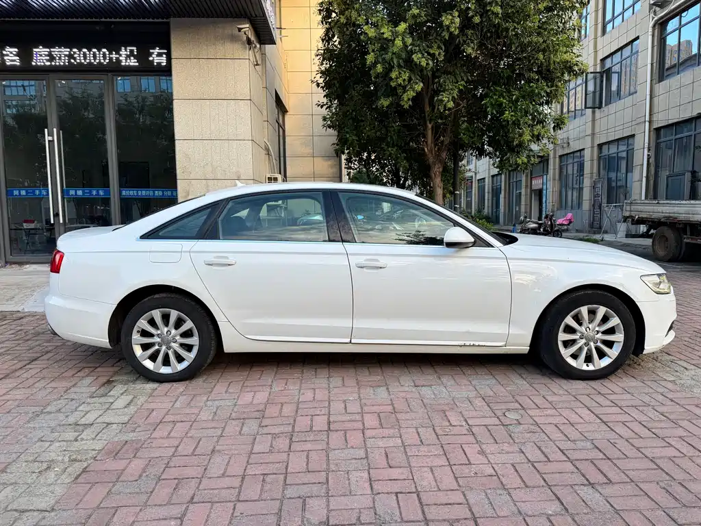 Audi A6L — миниатюра 4