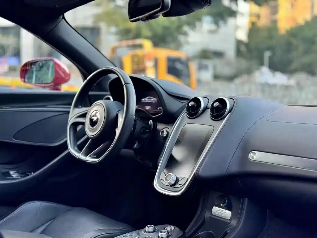 McLaren GT 2019 4.0T
