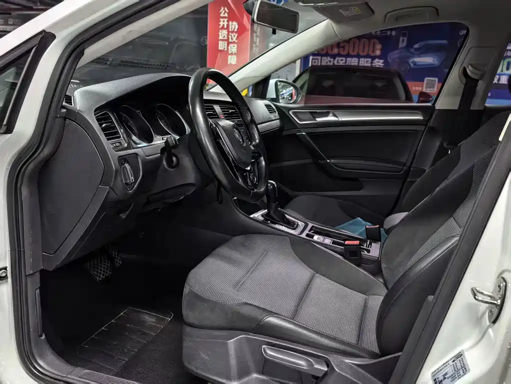 Volkswagen Golf — миниатюра 4
