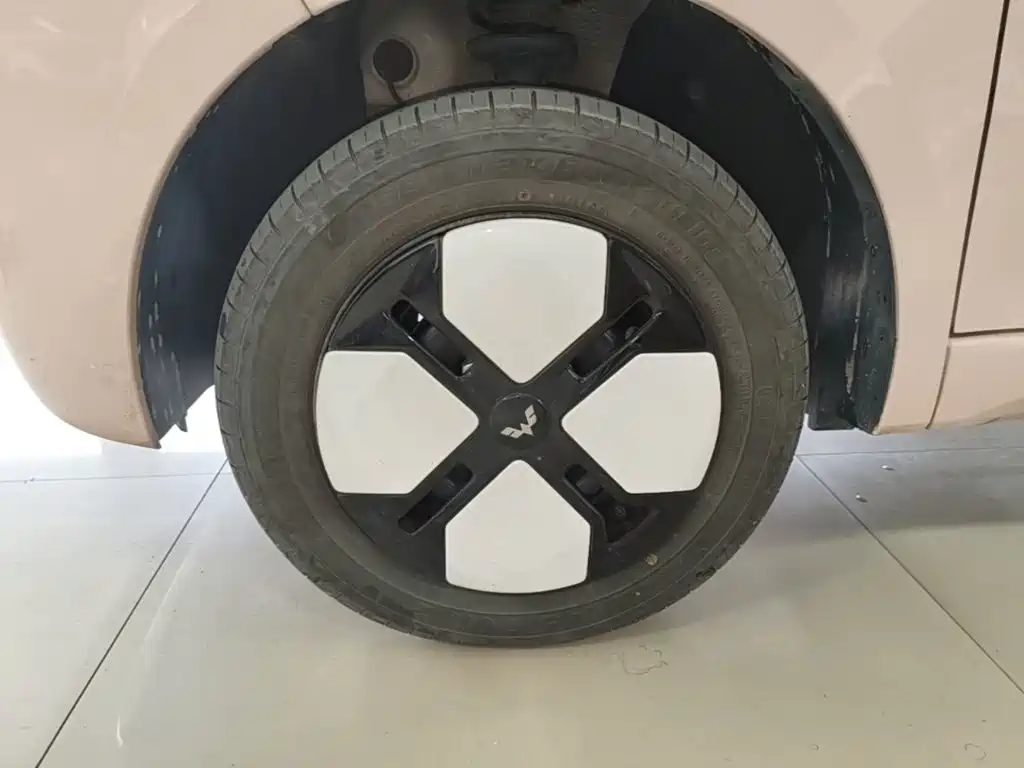 Wuling MINIEV — миниатюра 23