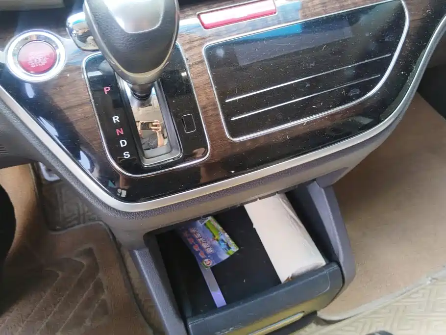Honda Odyssey — миниатюра 16