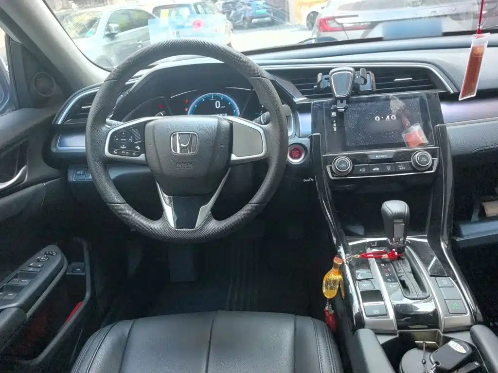 Honda Civic — миниатюра 11