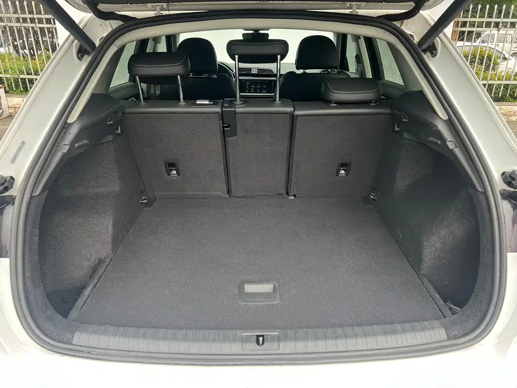 Audi Q3 — миниатюра 8