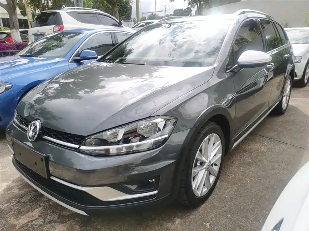 Volkswagen Golf (Import) 2020