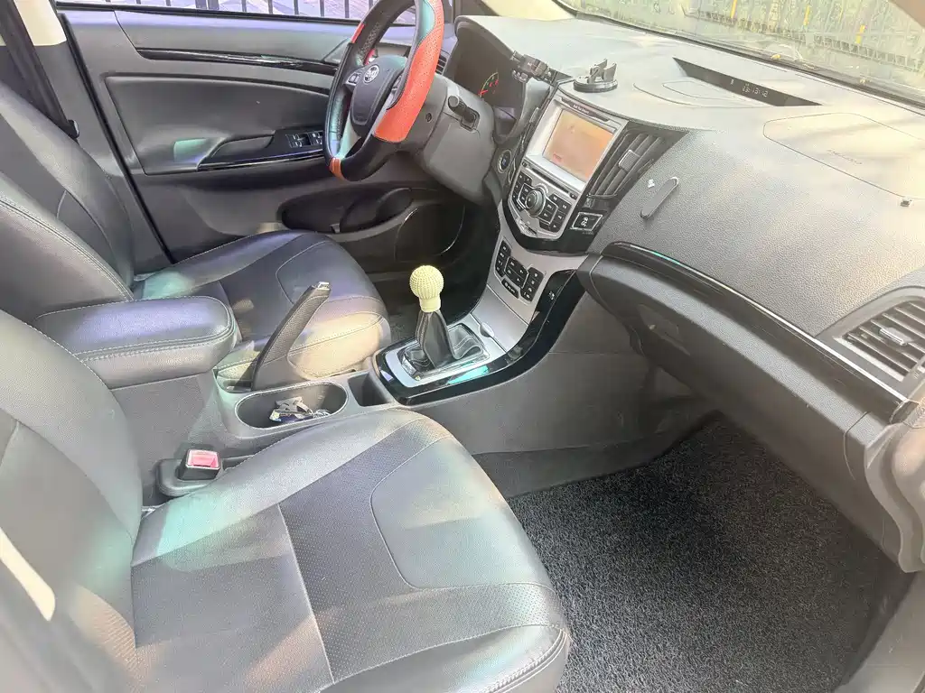 BYD Surui — миниатюра 10