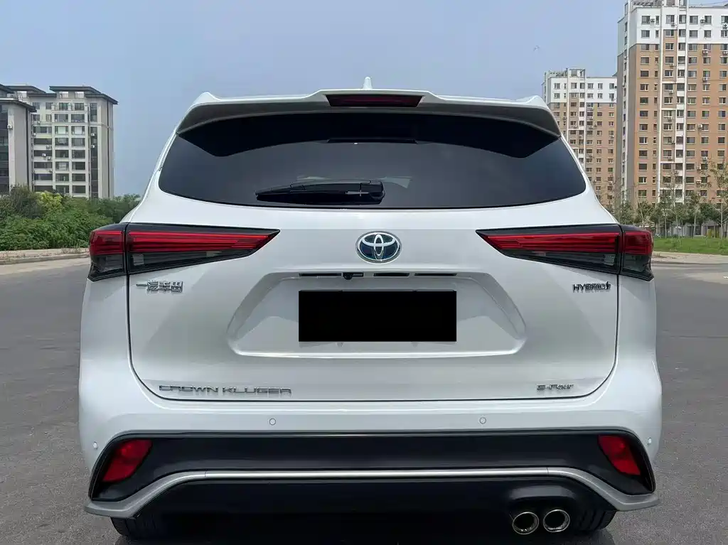 Toyota Crown Kluger — миниатюра 8