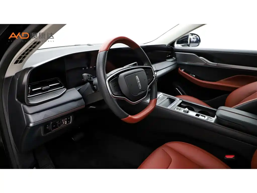 Lincoln Z 2022 i