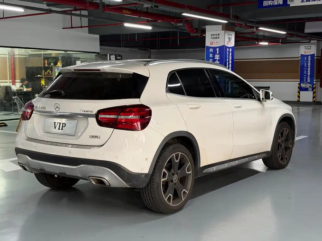 Mercedes-Benz GLA — миниатюра 5