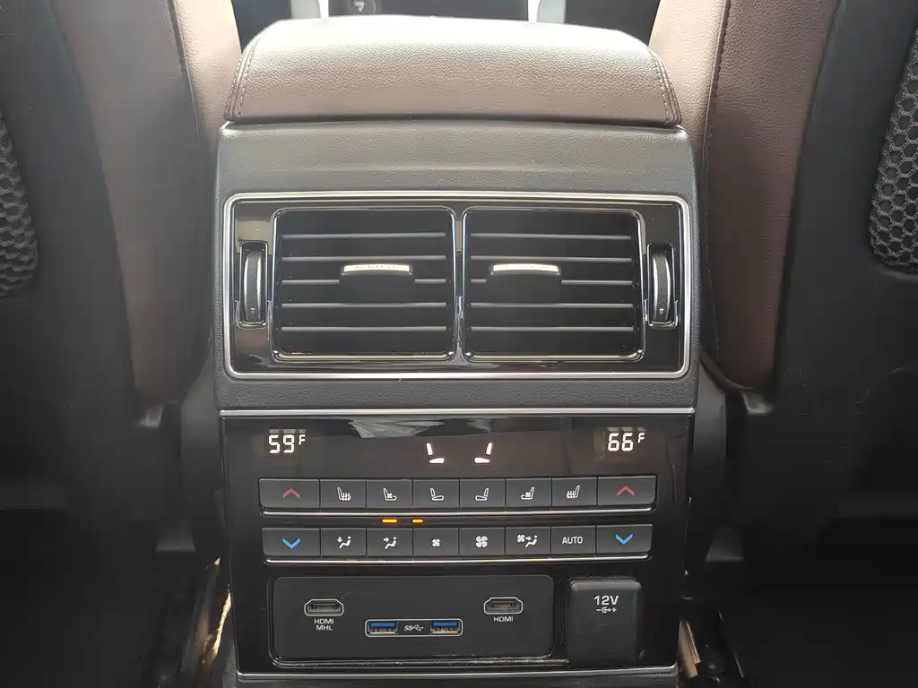 Jaguar XFL — миниатюра 19