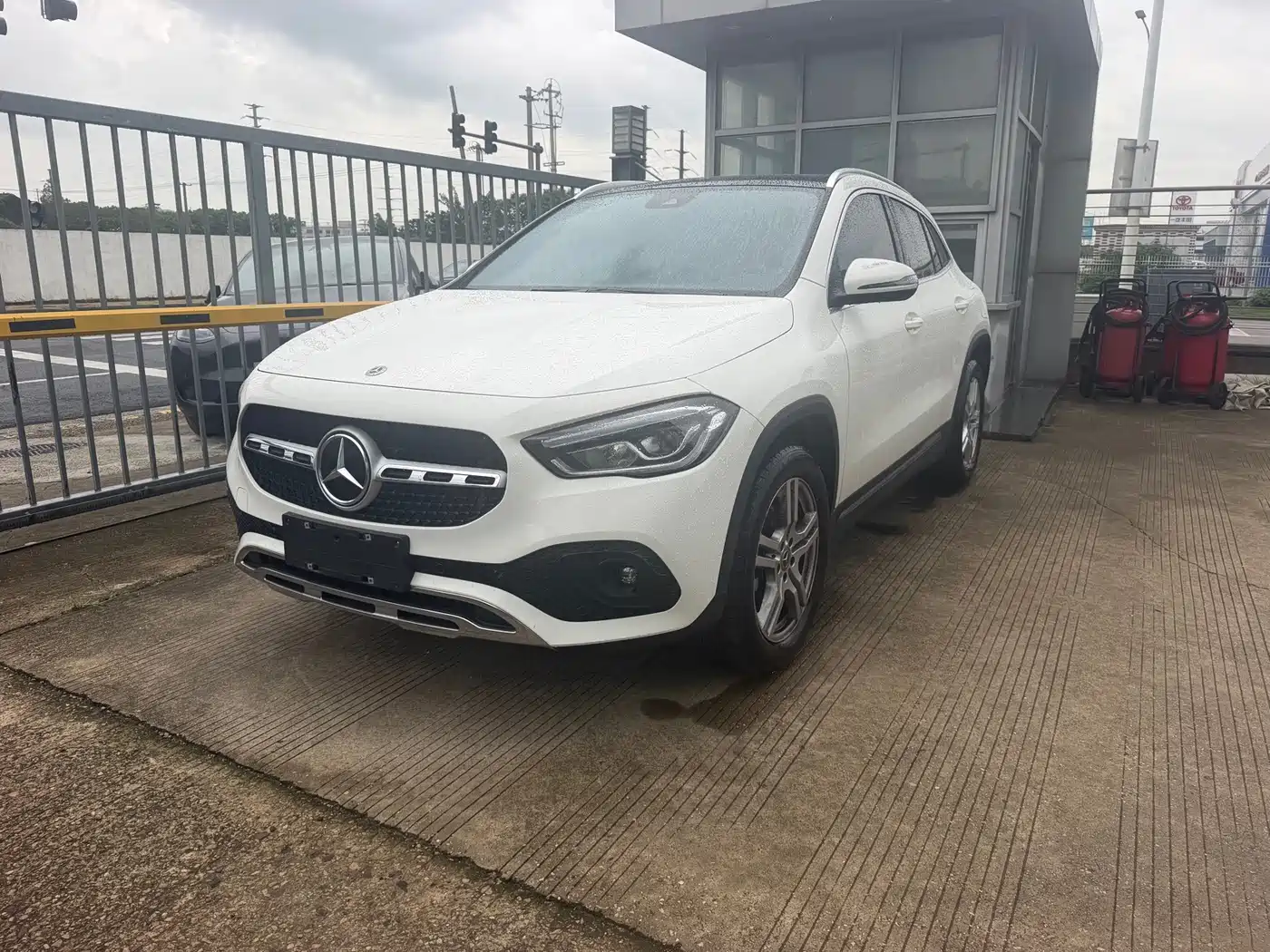 奔驰GLA 2022款 改款 GLA 200 4MATIC 2022