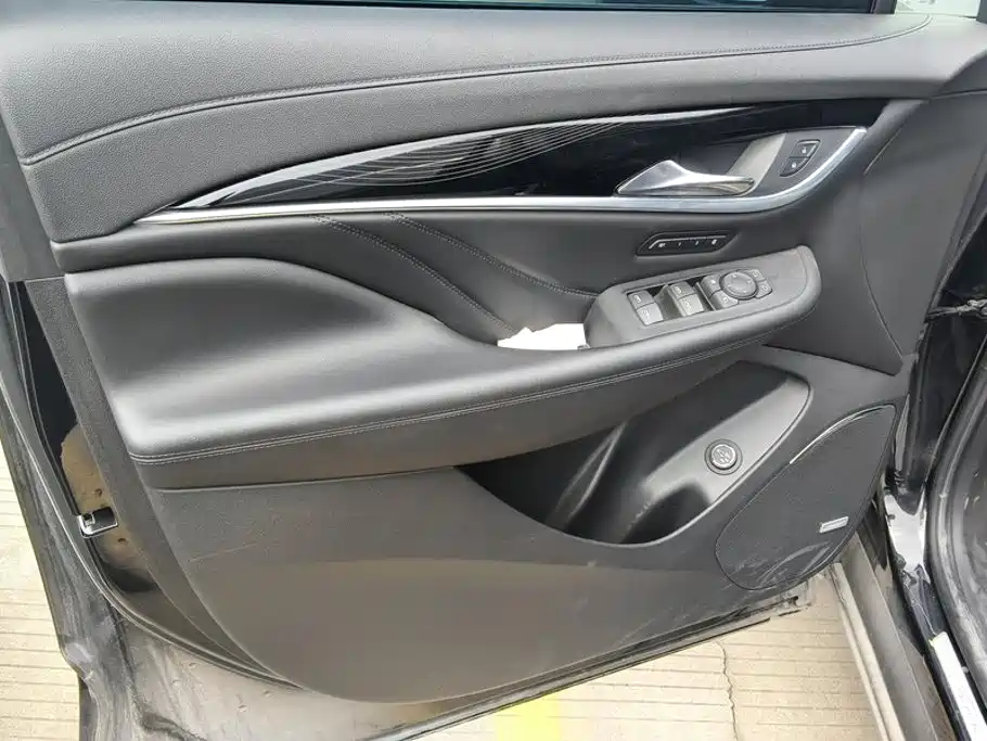 Buick Enclave — миниатюра 7