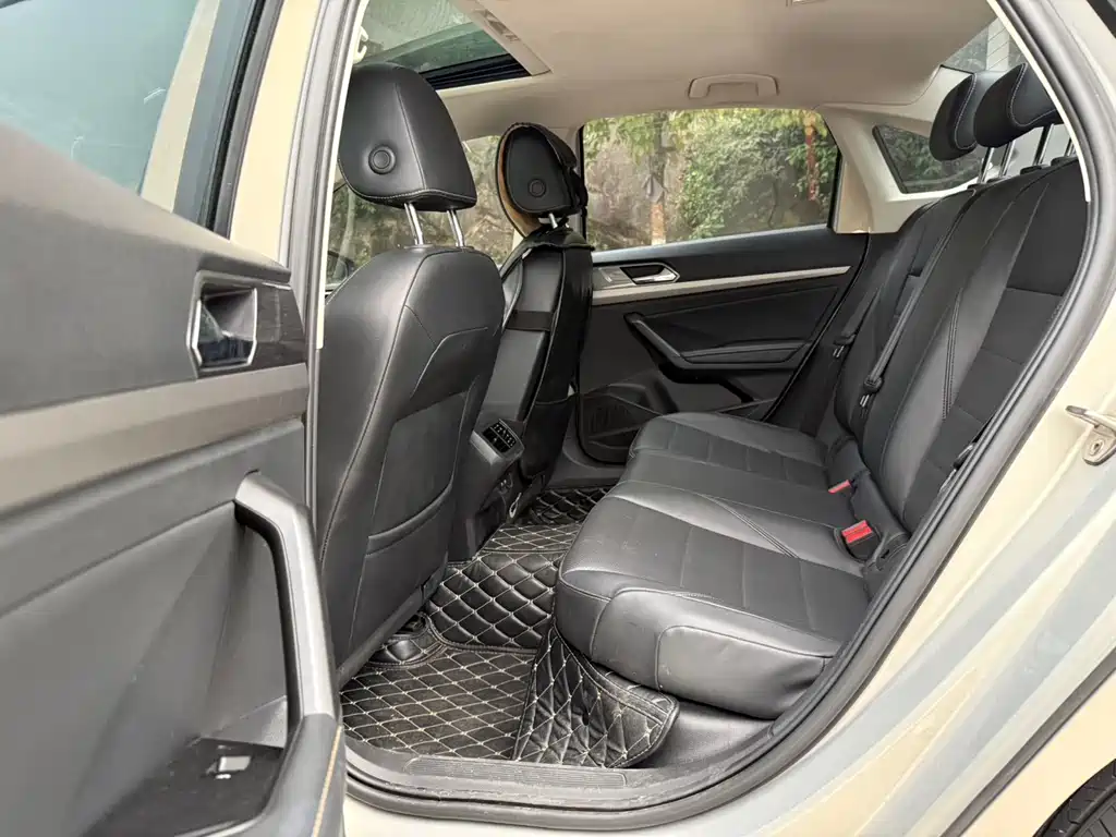 Volkswagen Lavida 2018 1.5L AT Comfort V