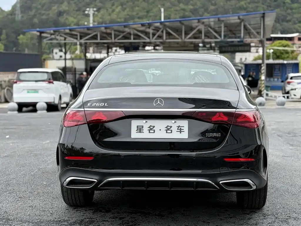 Mercedes-Benz E-Class E 2025 E 260 L Sport