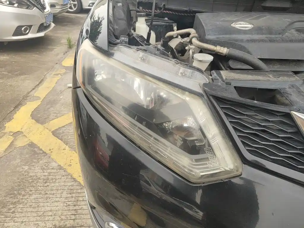 Nissan X-Trail — миниатюра 7