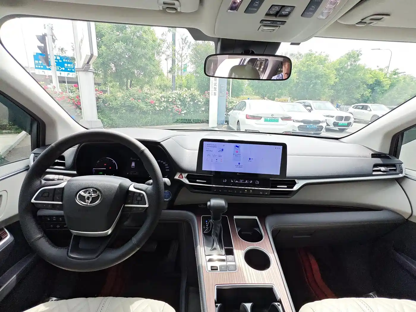 Toyota Grevia id 4514250 из Китая 17