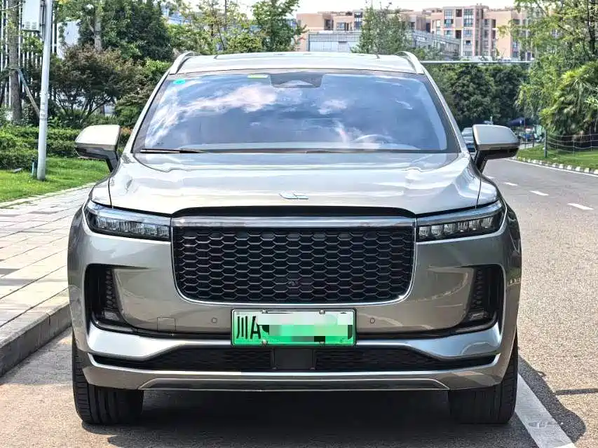Li Auto Li ONE — миниатюра 2