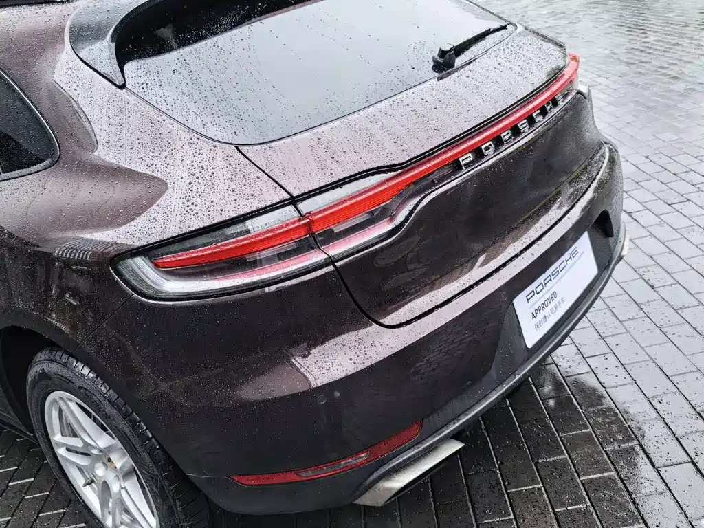 Porsche Macan — миниатюра 18