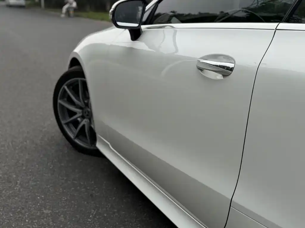 Mercedes-Benz E-Class (Import) — миниатюра 8