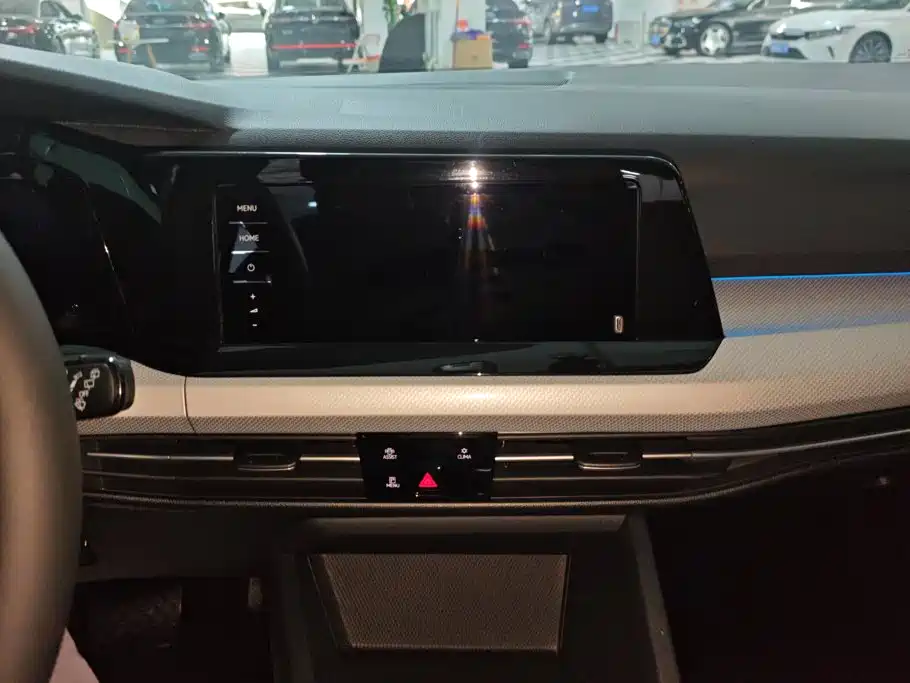 Volkswagen Golf — миниатюра 13