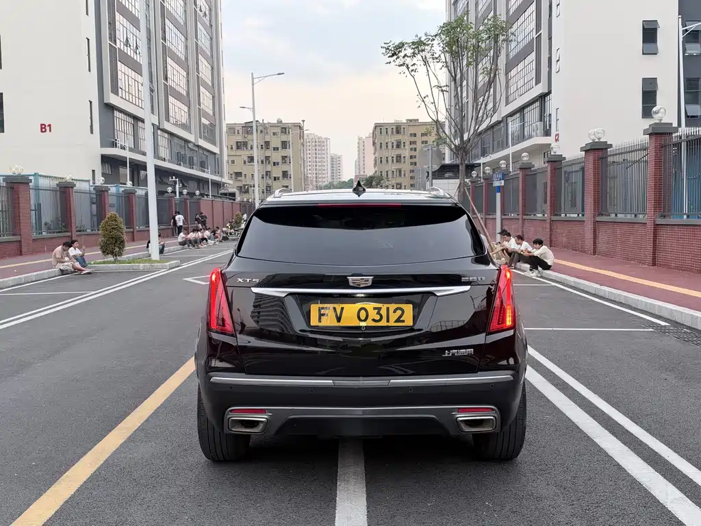 Cadillac XT5 — миниатюра 5