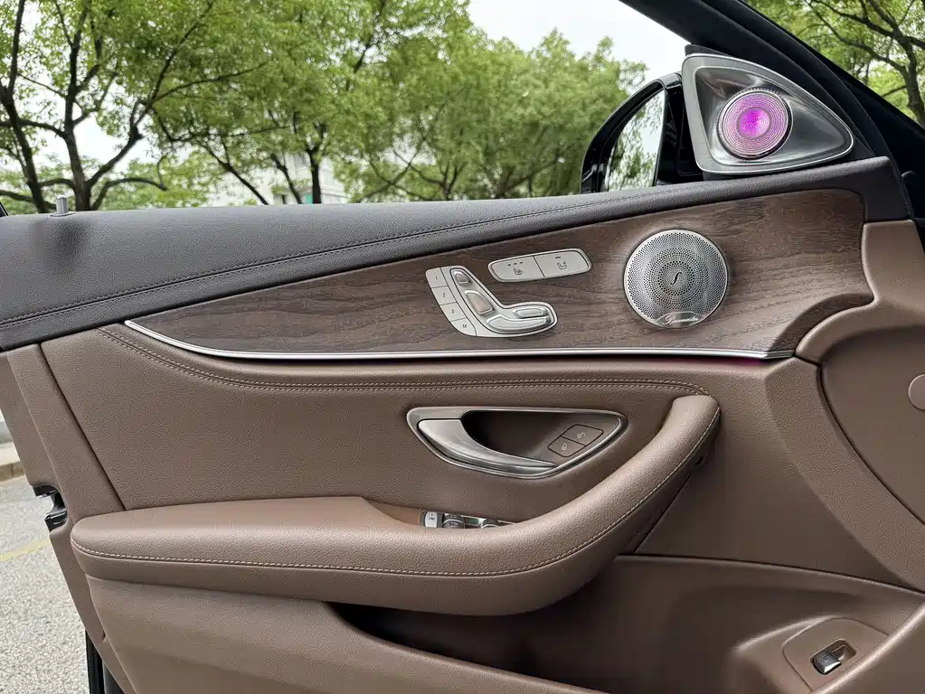 Mercedes-Benz E-Class E 2023 E 300 L Luxury