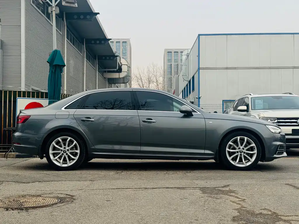 Audi A4L — миниатюра 6