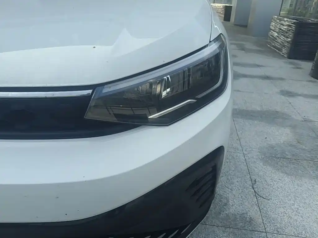 Volkswagen Lavida — миниатюра 24