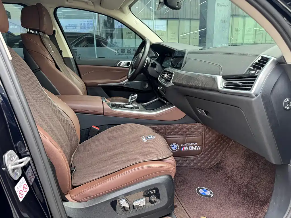 BMW X5 (Import) — миниатюра 8